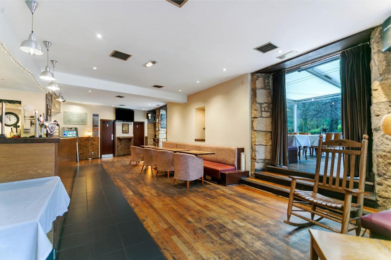 Oyo The Ivory Hotel Glasgow Exterior foto